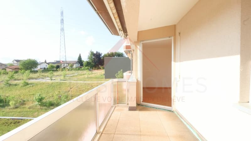 Marly - Renovated 3.5-room apartment with sunny balcony and green views (7)
