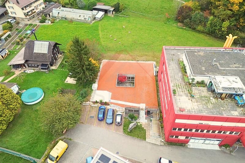 Wohnen und Arbeiten vereint - Atriumgebäude mit 220 m² Wohn- und 270 m² Gewerbefläche in Thörishaus (18)