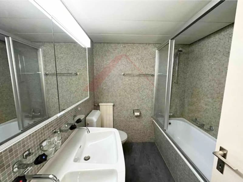 Helles 1.5-Zimmer-Studio mit ca. 60 m² Wohnfläche, Balkon und Lift in Lostorf (4)