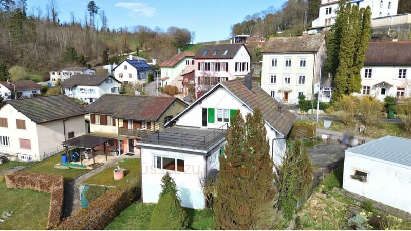 Casa con 4,5 stanze piene di charme e vista panoramica sul castello con due terrazze (2)
