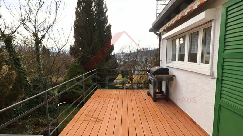 Casa con 4,5 stanze piene di charme e vista panoramica sul castello con due terrazze (10)