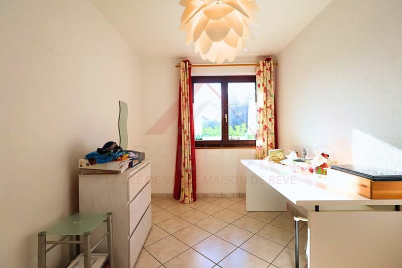 Porrentruy - Beautiful spacious villa with pool, jacuzzi, and independent accommodation (7)