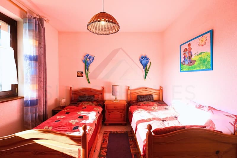 Porrentruy - Beautiful spacious villa with pool, jacuzzi, and independent accommodation (11)