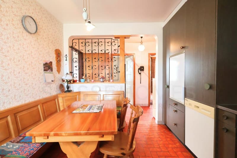 Delémont - Property with 3 apartments and strong potential for appreciation in a central neighborhood (13)