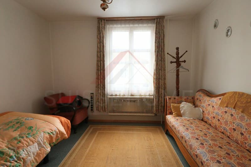 Delémont - Property with 3 apartments and strong potential for appreciation in a central neighborhood (7)