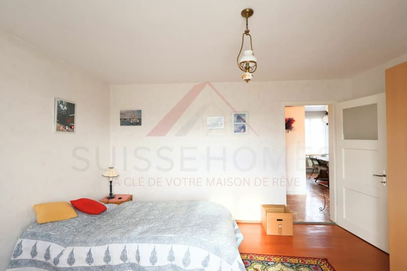 Delémont - Property with 3 apartments and strong potential for appreciation in a central neighborhood (9)