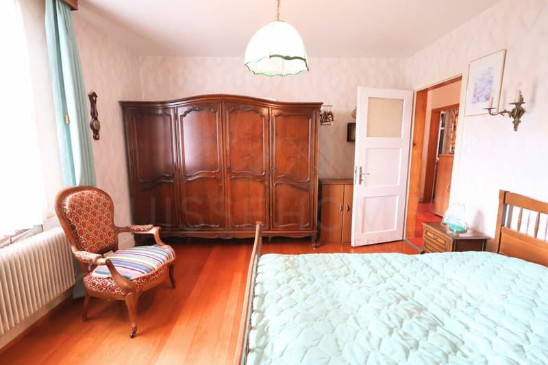 Delémont - Property with 3 apartments and strong potential for appreciation in a central neighborhood (15)