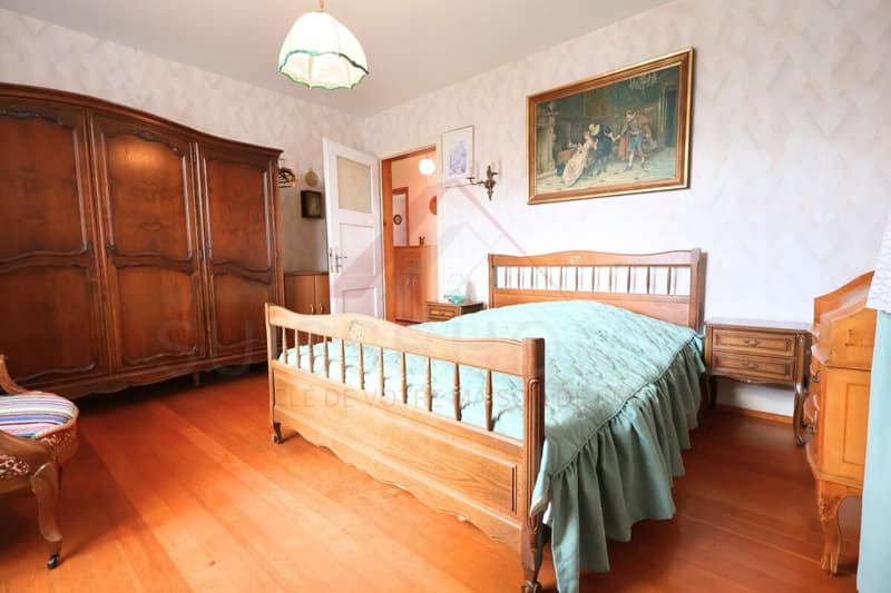 Delémont - Property with 3 apartments and strong potential for appreciation in a central neighborhood (16)