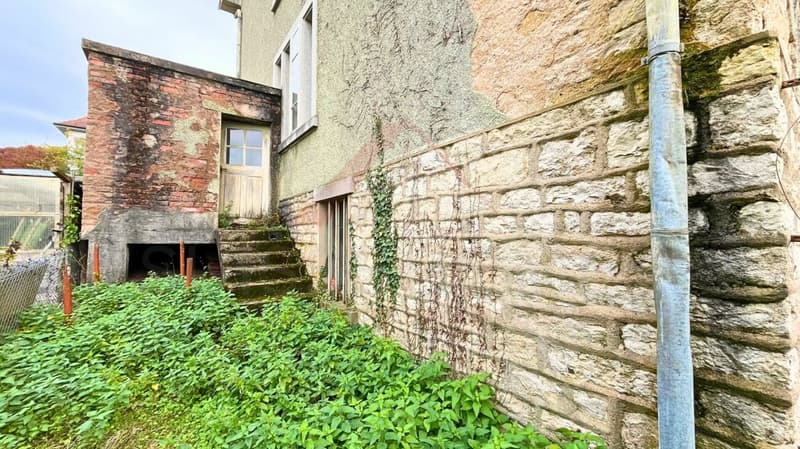 Boncourt - Terrain constructible avec bâtiment existant, idéal pour rénovation ou projet neuf (4)