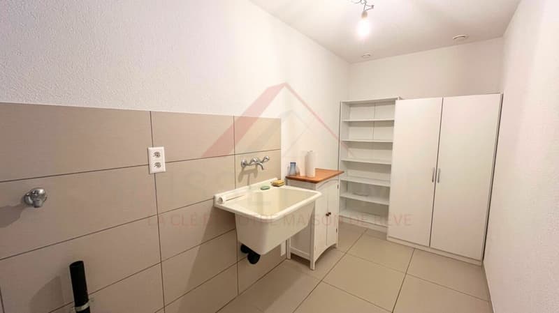 Courtételle - Local commercial 157 m² clé en main (Minergie 2012) avec sauna/hammam, équipements fitness, accès PMR & parking (15)