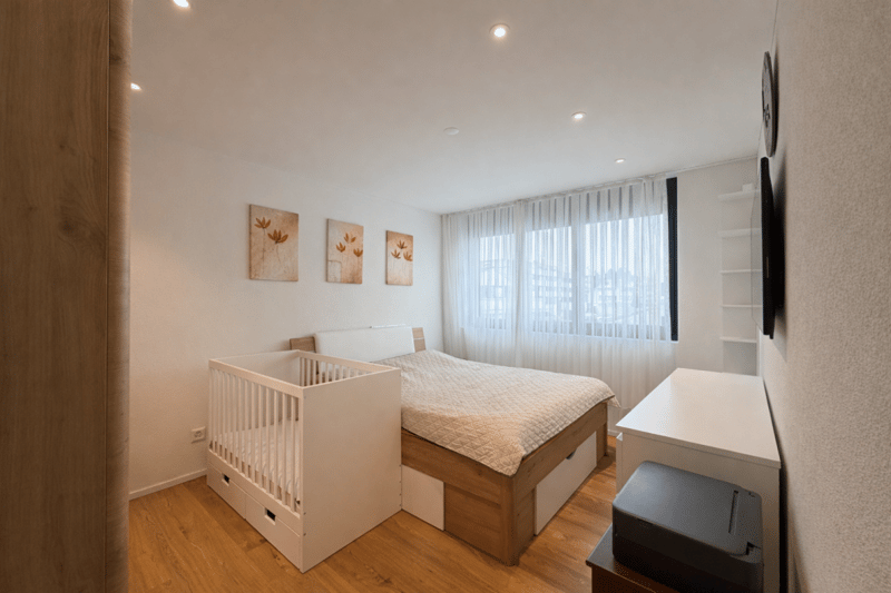 Appartement 4.5 pièces familial au centre de Menziken (8)