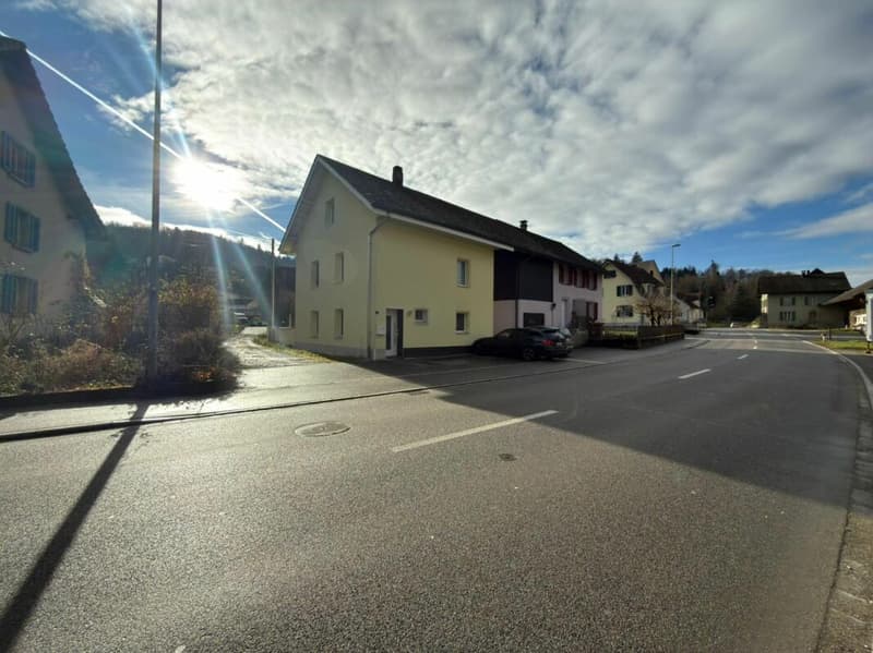 Casa indipendente con potenziale ad Ammerswil (11)