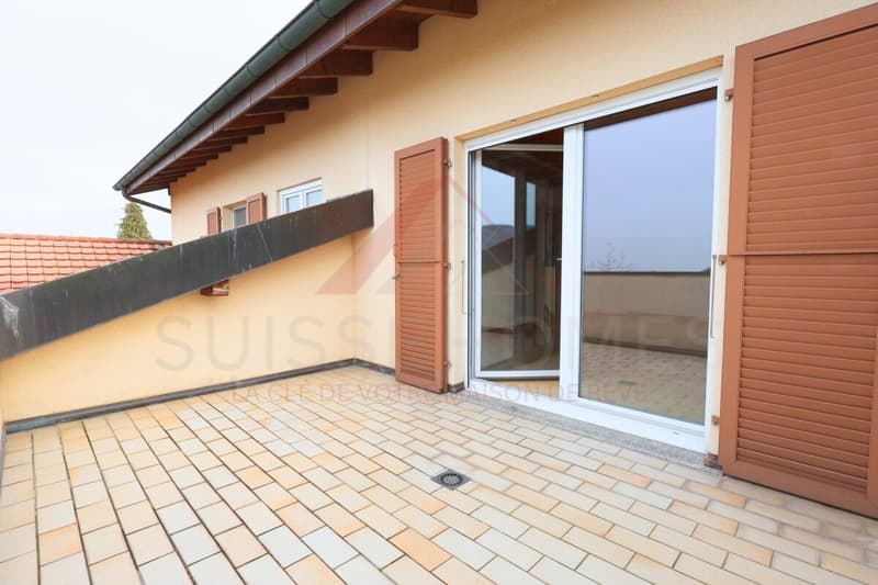 Exceptional family home with pool, sauna, and large garden in La Brillaz (13)
