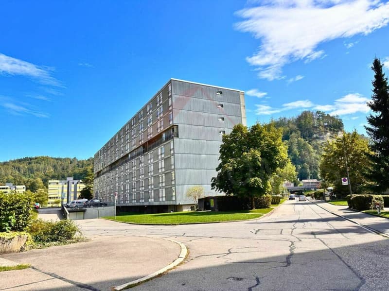 Burgdorf - Renovated 3.5-room apartment with stable rental income (1)