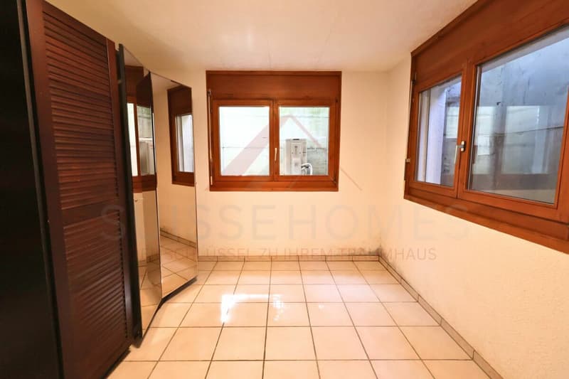 Family paradise with a dreamy garden & natural pond in Hagneck (22)