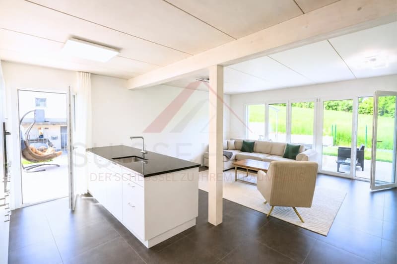 Brand new 5.5-room row house with pool and spacious plot (7)