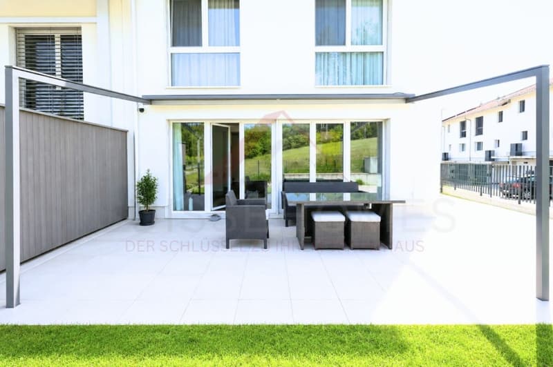 Brand new 5.5-room row house with pool and spacious plot (6)