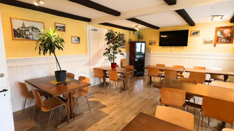 Attractive residential and commercial building with restaurant and development opportunities in Plaffeien (9)