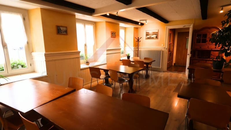 Attractive residential and commercial building with restaurant and development opportunities in Plaffeien (8)