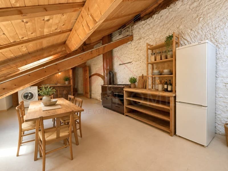 Attic Apartment with 3 Rooms, Charm and Beautiful Volumes in the Heart of Romainmôtier (3)