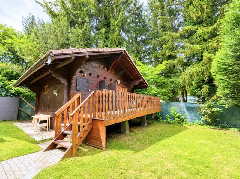 Rara opportunità - Chalet completamente ristrutturato in vendita a Losanna (1)
