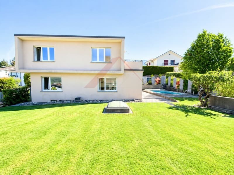 Charmant maison de 7 pièces avec annexe et grand potentiel à Wohlen AG (13)