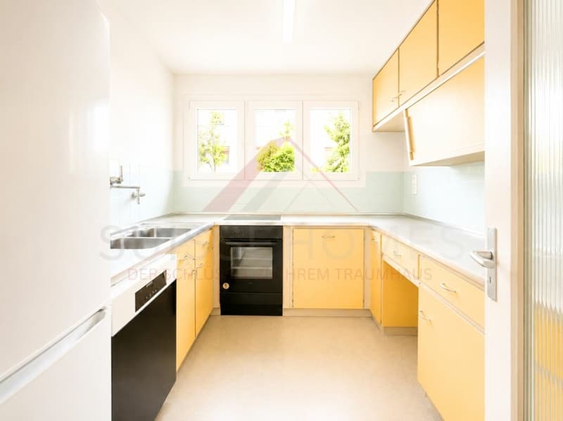 Charmant maison de 7 pièces avec annexe et grand potentiel à Wohlen AG (7)