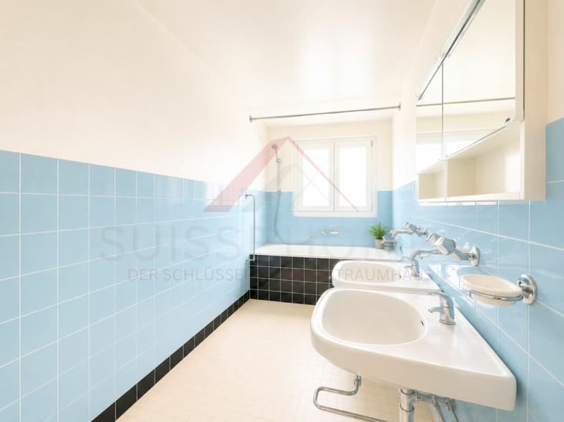 Charmant maison de 7 pièces avec annexe et grand potentiel à Wohlen AG (11)