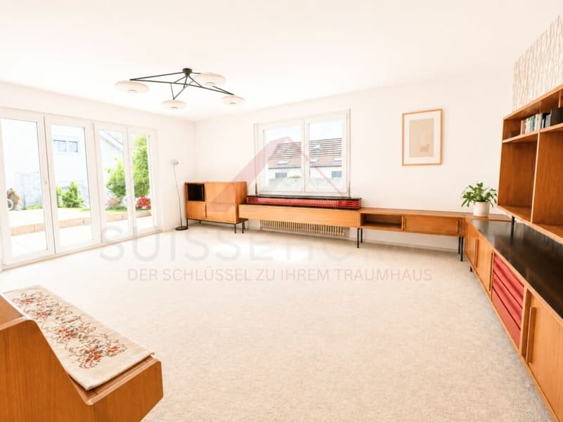 Charmant maison de 7 pièces avec annexe et grand potentiel à Wohlen AG (4)