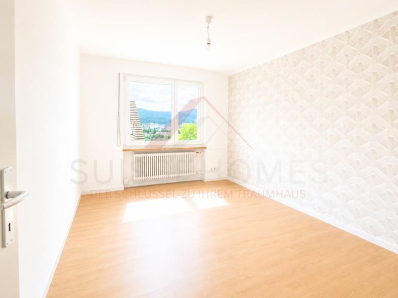 Charmant maison de 7 pièces avec annexe et grand potentiel à Wohlen AG (9)