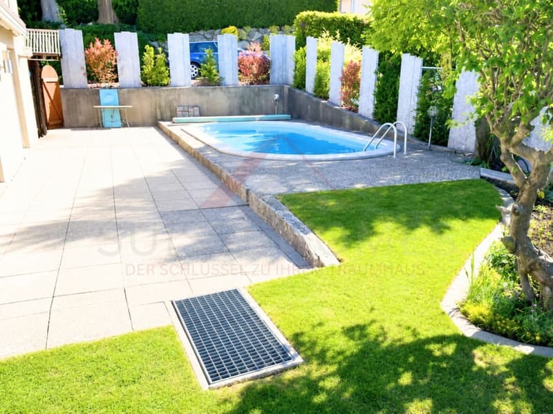 Charmant maison de 7 pièces avec annexe et grand potentiel à Wohlen AG (12)