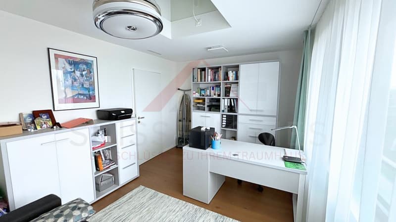 Exklusive 5.5 Zimmer Maisonette mit Designküche, Loggia und Minergie Standard (16)
