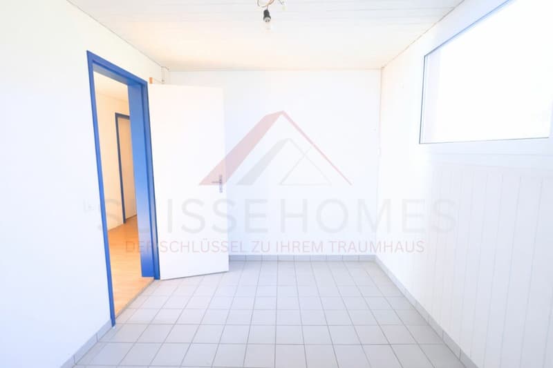 Vista lacustre da sogno sul lago di Bienne 8,5 locali casa con piscina e 1'443 m² di terreno (23)