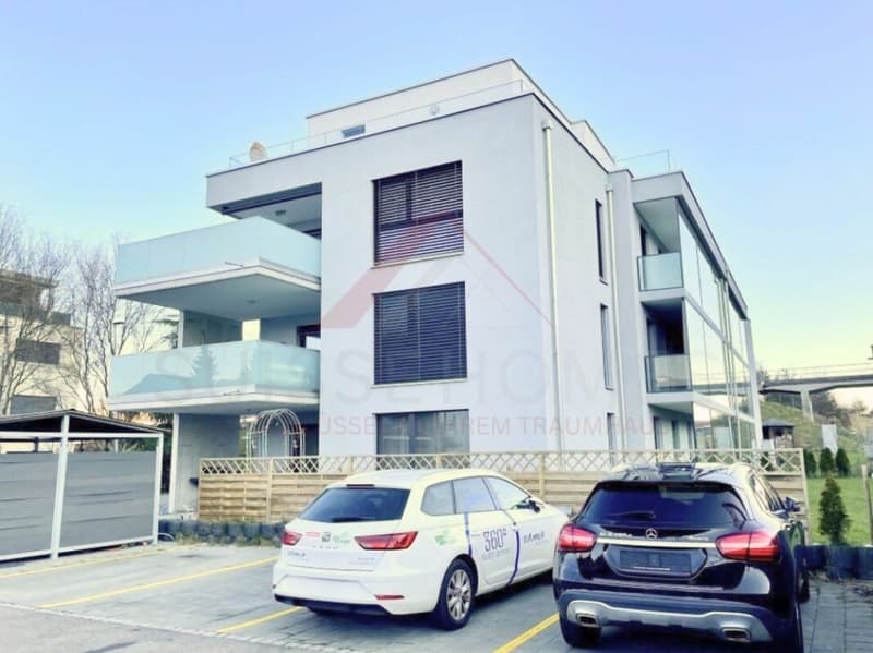 150 m² di spazio abitativo | Appartamento di 4,5 locali luminoso con 2 balconi e ascensore (4)