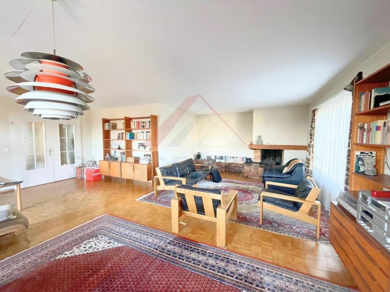 Living with a view - 5.5 room house in the best location of Lohn-Ammannsegg (8)