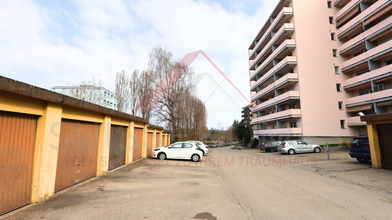 Raro a Friburgo - Appartamento moderno completamente rinnovato con parcheggio (9)
