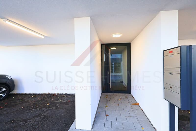 Living with style: superb 4.5-room apartment in Düdingen with beautiful volumes (6)