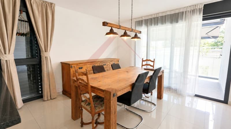 Paradis familial à Studen - appartement 4,5 pièces avec 2 balcons et plus de 158 m² d'espace de vie (5)