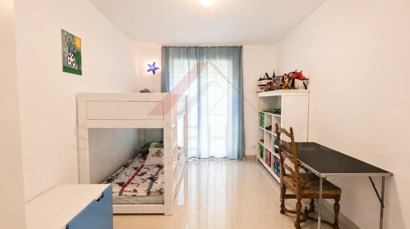 Paradis familial à Studen - appartement 4,5 pièces avec 2 balcons et plus de 158 m² d'espace de vie (13)