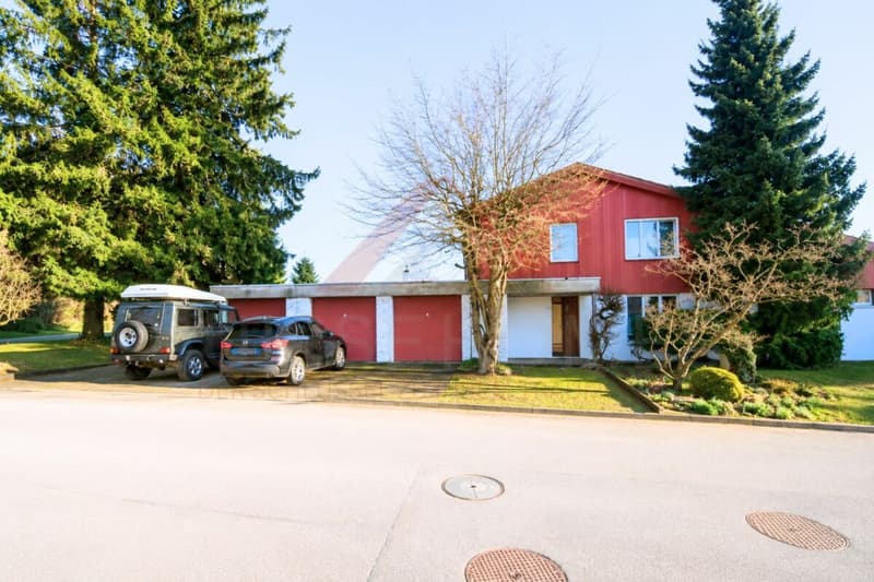 Vue lacustre de rêve sur le lac de Bienne Maison 8,5 pièces avec piscine et terrain de 1'443 m² (21)
