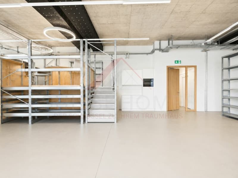 Commercial space with a future - 160 m² in a modern new building in Buchrain (2)