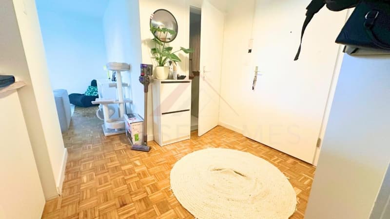 Rare à Fribourg - Appartement moderne entièrement rénové avec parking (11)