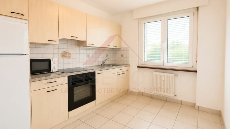Marly - 3.5-Zimmer-Wohnung renoviert mit sonnigem Balkon und grüner Aussicht (12)