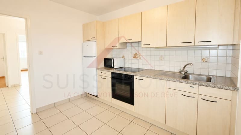 Marly - 3.5-Zimmer-Wohnung renoviert mit sonnigem Balkon und grüner Aussicht (13)