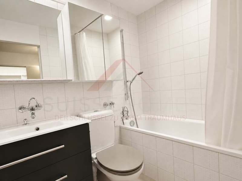 Living above the roofs of Burgdorf - Bright 3.5 room apartment with a view (12)