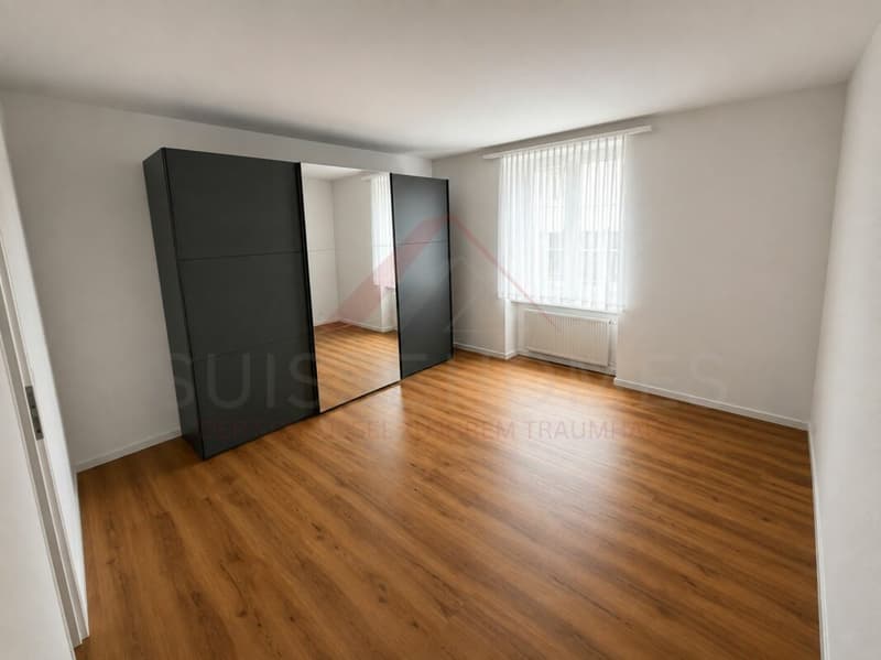 Charmante 3.5-Zimmer-Wohnung mit Balkon - gepflegtes Wohnen in ruhiger und sonniger Umgebung (4)