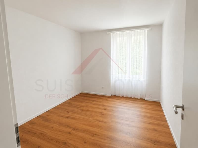 Charmante 3.5-Zimmer-Wohnung mit Balkon - gepflegtes Wohnen in ruhiger und sonniger Umgebung (3)