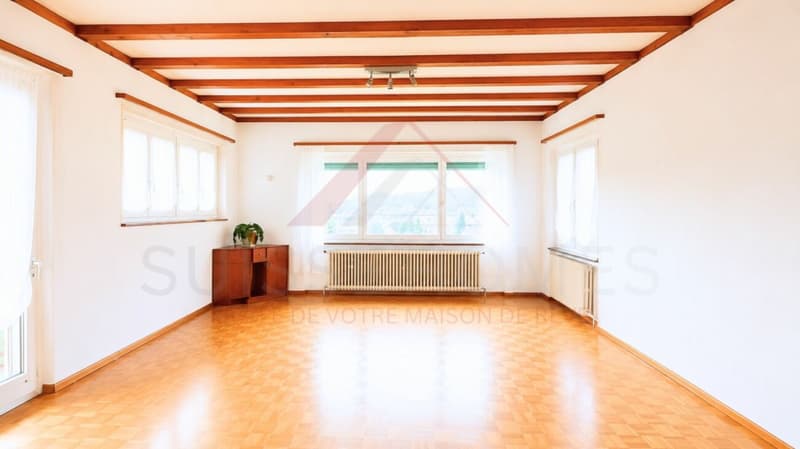 Charming house with panoramic views of the castle and two beautiful terraces (3)