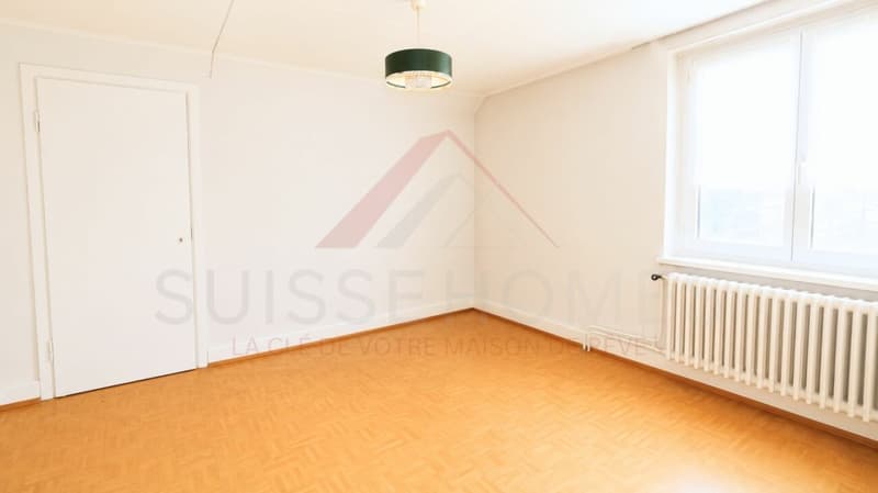 Charming house with panoramic views of the castle and two beautiful terraces (10)