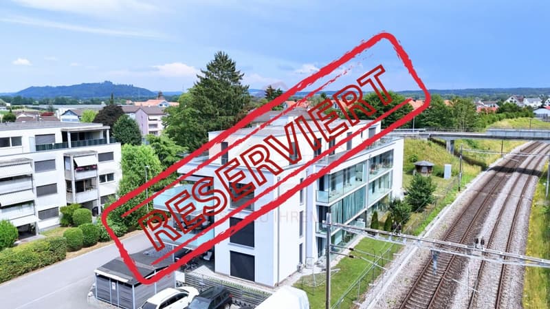 150 m² Bruttowohnfläche | Helle 4.5 Zimmer Wohnung mit 2 Balkonen und Lift (1)